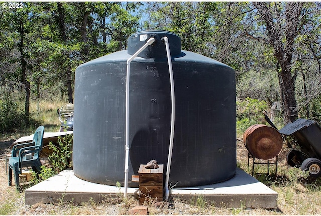 view of outdoor structure