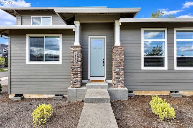 5719 N 87th Ave, Camas, WA 98607 - view of exterior entry featuring crawl space