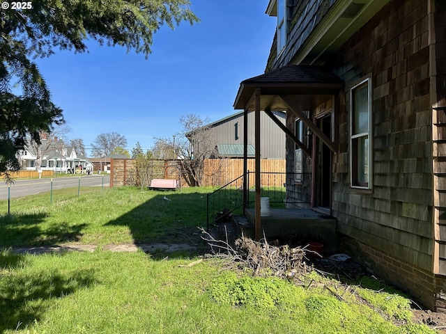 214 W Broadway St, Goldendale, WA 98620 - view of yard with fence