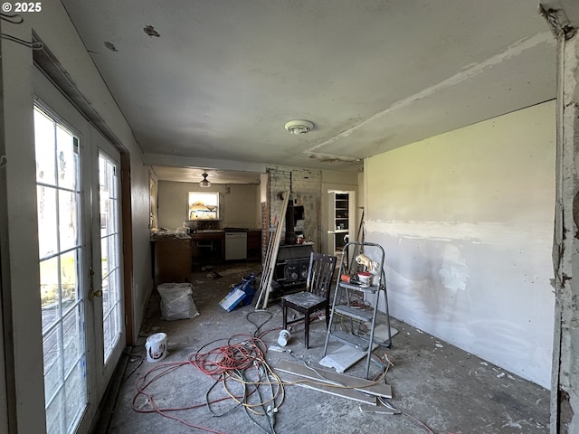 214 W Broadway St, Goldendale, WA 98620 - view of sunroom