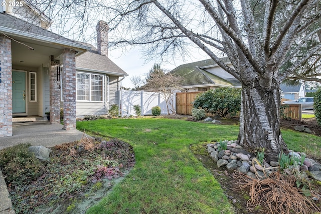 view of yard with a patio