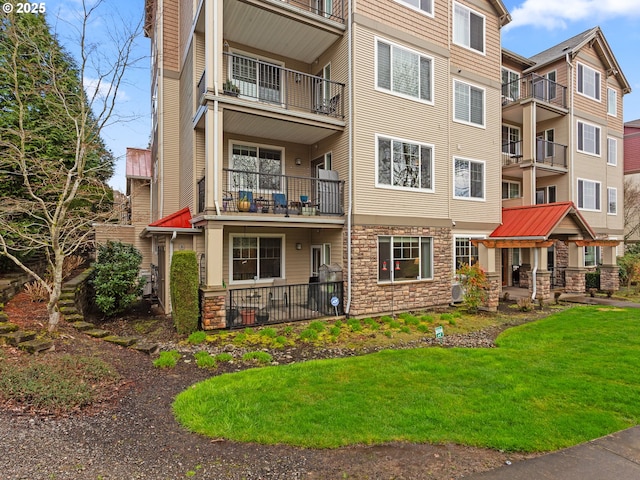 635 NW Lost Springs Ter Unit 104, Portland, OR 97229 - view of property