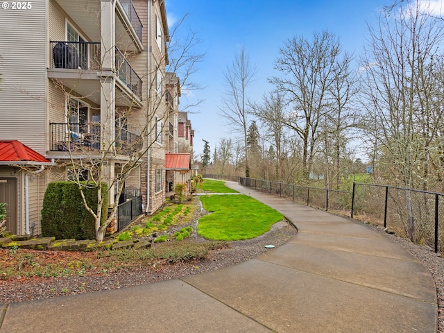 635 NW Lost Springs Ter Unit 104, Portland, OR 97229 - view of home's community