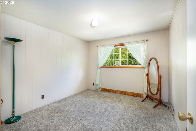 946 E 9th Pl, Coquille, OR 97423 - view of carpeted empty room