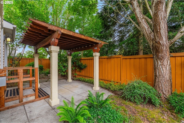 61 SW Wallingford Way, Beaverton, OR 97006 - fenced backyard featuring a pergola and a patio