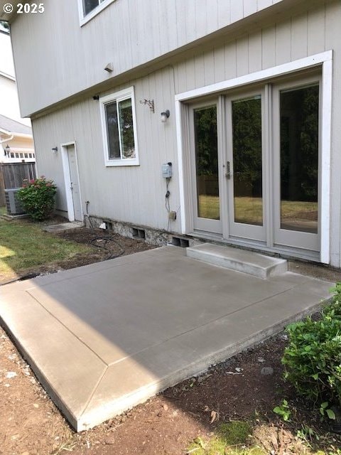 3843 Shannon St, Eugene, OR 97404 - view of exterior entry featuring a patio and french doors