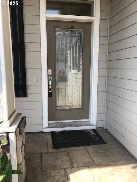 3843 Shannon St, Eugene, OR 97404 - entrance to property