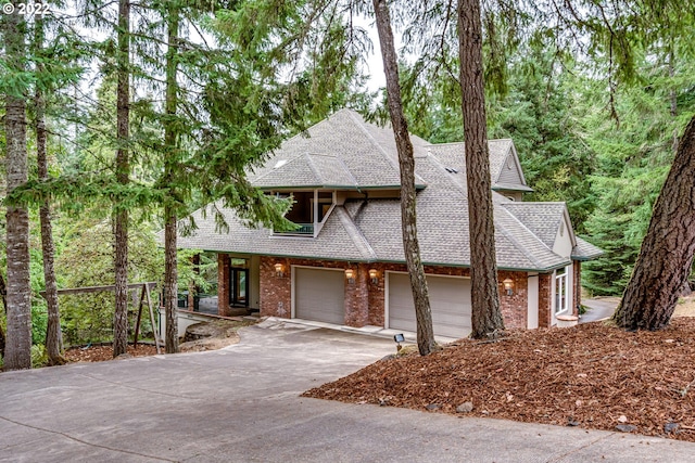 view of front of home featuring a garage