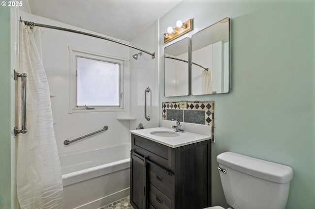 full bathroom with vanity, toilet, and shower / bath combo