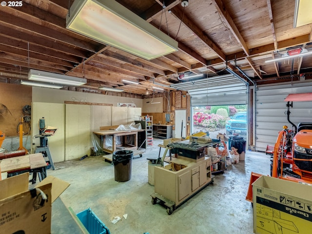 2221 NW 206th St, Ridgefield, WA 98642 - garage with a workshop area
