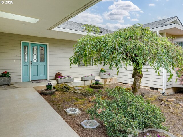 2221 NW 206th St, Ridgefield, WA 98642 - property entrance with a shingled roof