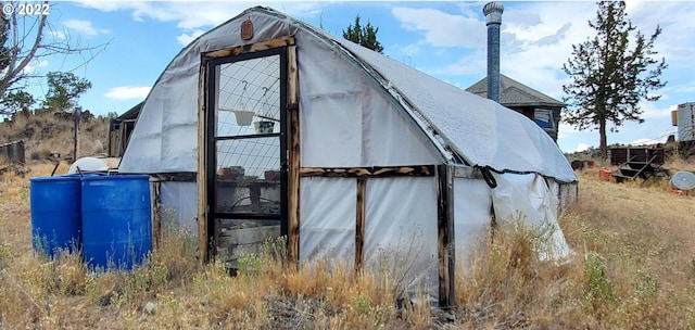 view of outdoor structure