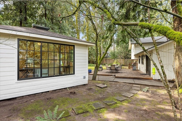 3520 Red Cedar Way, Lake Oswego, OR 97035 - view of yard featuring a deck