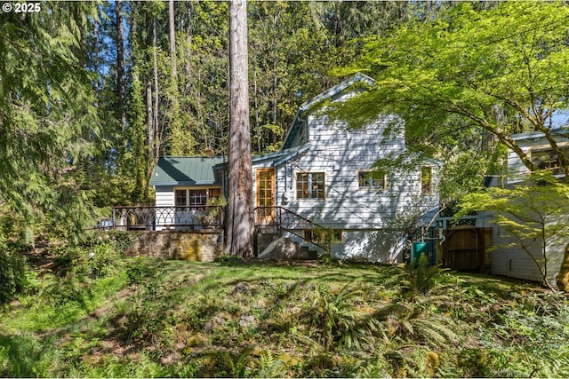 22345 S Poplar Rd, Estacada, OR 97023 - back of property featuring a deck
