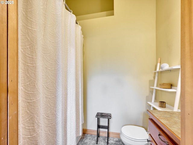 111 5th St, Silverton, OR 97381 - full bathroom featuring vanity and curtained shower