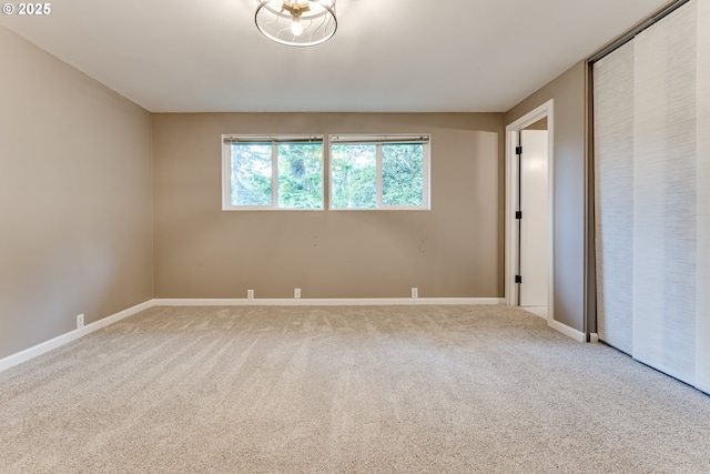 5120 Talisman St, Eugene, OR 97405 - carpeted empty room with baseboards