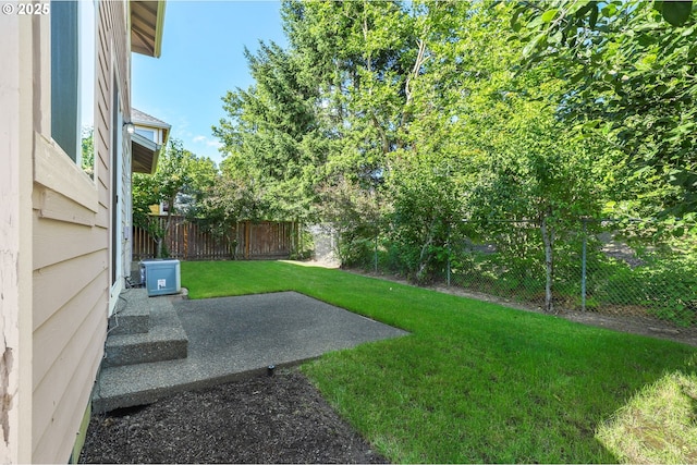 5274 NW Crady Ln, Portland, OR 97229 - fenced backyard featuring a patio