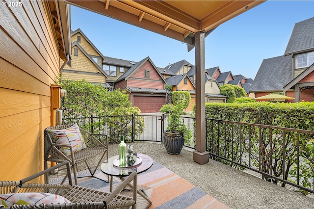 799 NE 70th Ave, Hillsboro, OR 97124 - view of patio / terrace with a residential view