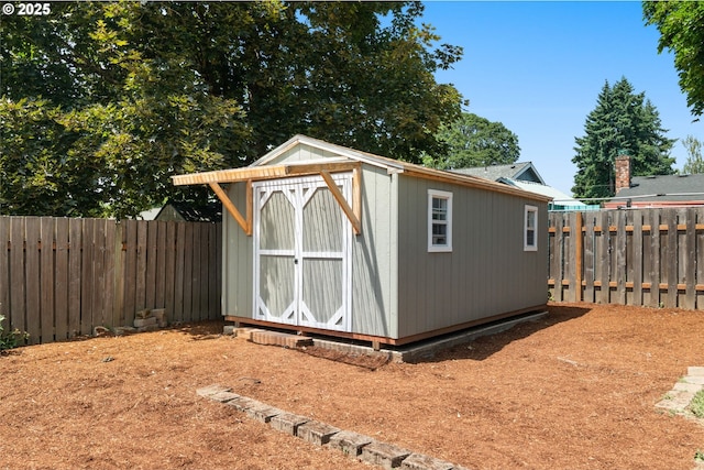 2235 SE Willow Ct, Hillsboro, OR 97123 - view of shed featuring a fenced backyard