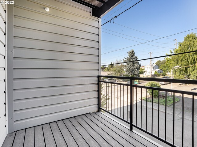 4738 SE Belmont St, Portland, OR 97215 - view of balcony
