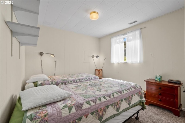 bedroom featuring carpet floors