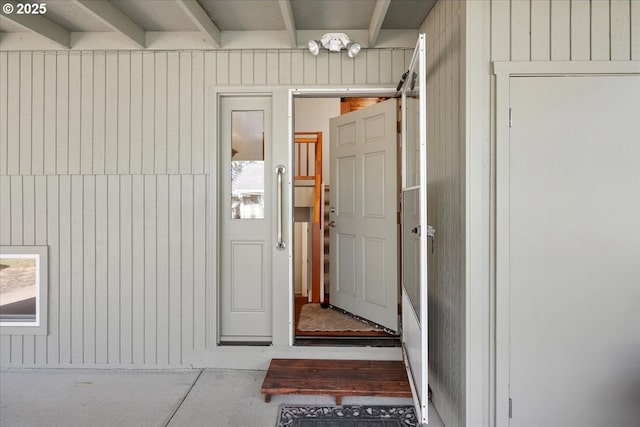view of exterior entry