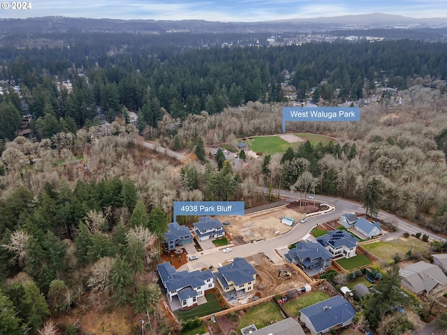 5010 Park Bluff Pl, Lake Oswego, OR 97035 - view of property location with a forest