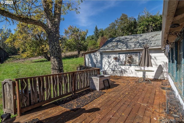 view of wooden deck