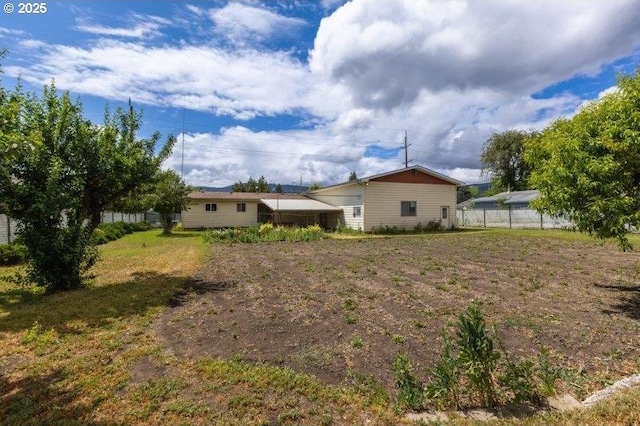 2107 Cove Ave, La Grande, OR 97850 - view of yard