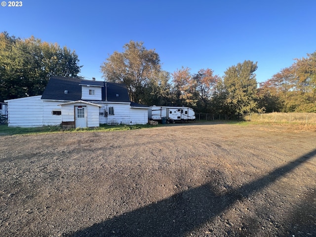 view of front of property