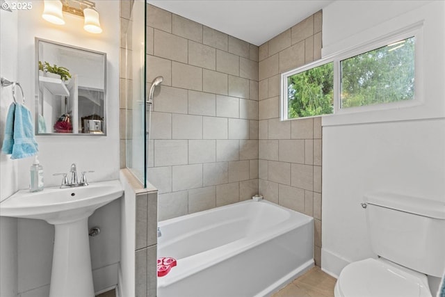 5850 SW Vermont St, Portland, OR 97219 - full bathroom featuring a tub and toilet