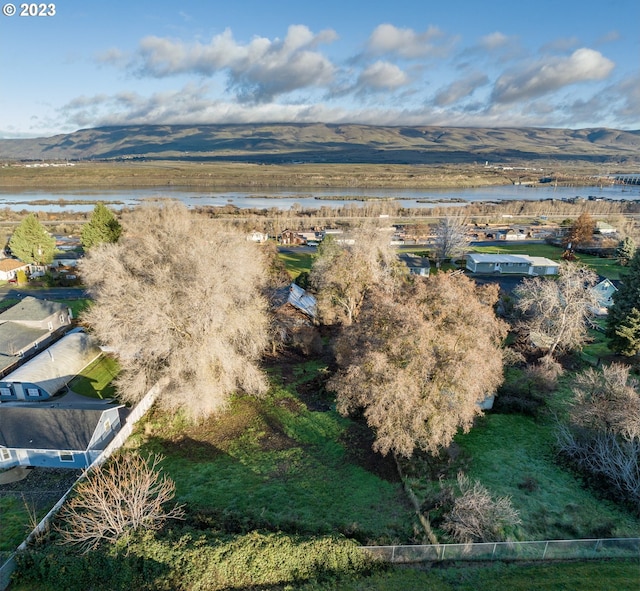 2444 E 10th St, The Dalles, OR 97058