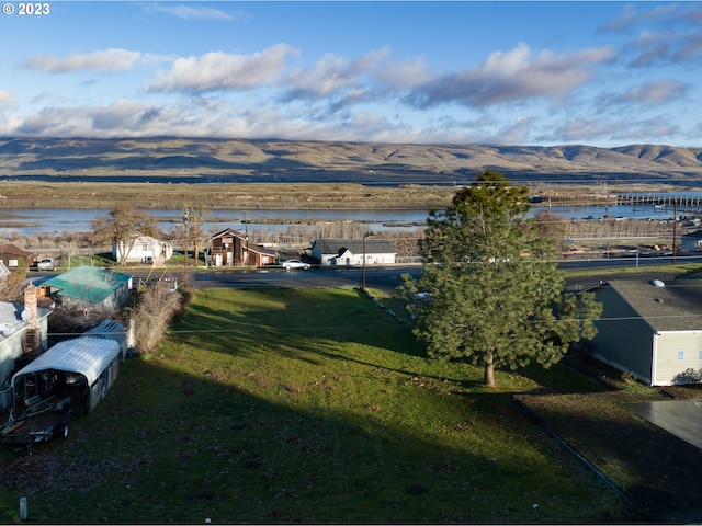 2444 E 10th St, The Dalles, OR 97058