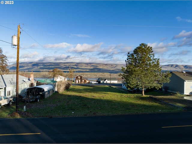 2444 E 10th St, The Dalles, OR 97058