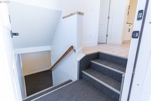 2604 15th St, Baker City, OR 97814 - stairs with baseboards
