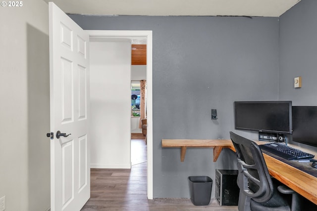 25191 Berry Ln, Veneta, OR 97487 - office space with wood finished floors