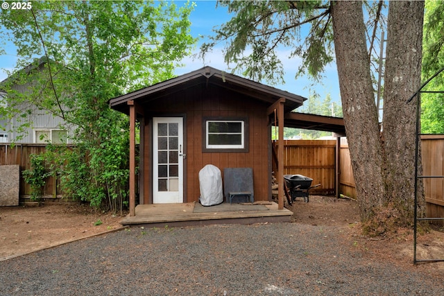 25191 Berry Ln, Veneta, OR 97487 - view of outbuilding featuring a fenced backyard