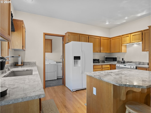 65679 E Alpine Way, Rhododendron, OR 97049 - kitchen featuring electric range, white refrigerator with ice dispenser, a sink, stainless steel microwave, and light wood-style floors