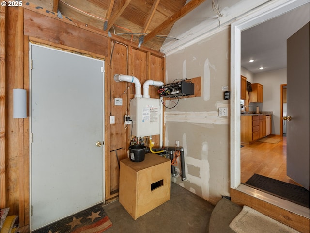 65679 E Alpine Way, Rhododendron, OR 97049 - view of utility room