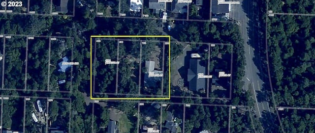 4590 Perpetua St, Florence, OR 97439 - map / location featuring property boundaries highlighted