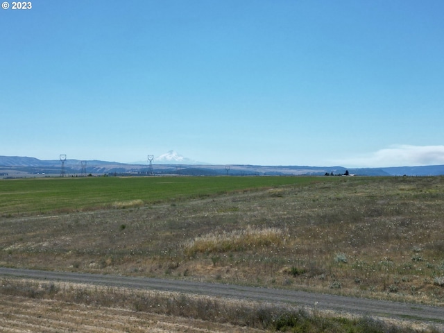 Listing photo 3 for 35 Buddy Ln, Goldendale WA 98620