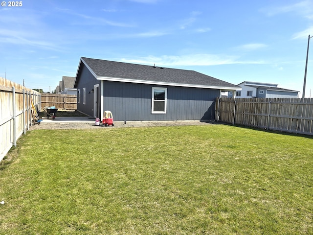 731 NE 11th St, Hermiston, OR 97838 - back of house with a patio area