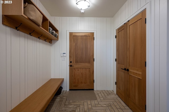 33723 Van Duyn Rd, Eugene, OR 97408 - view of mudroom