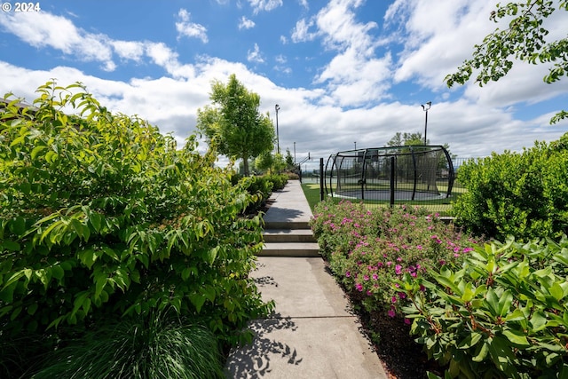 33723 Van Duyn Rd, Eugene, OR 97408 - view of community featuring fence