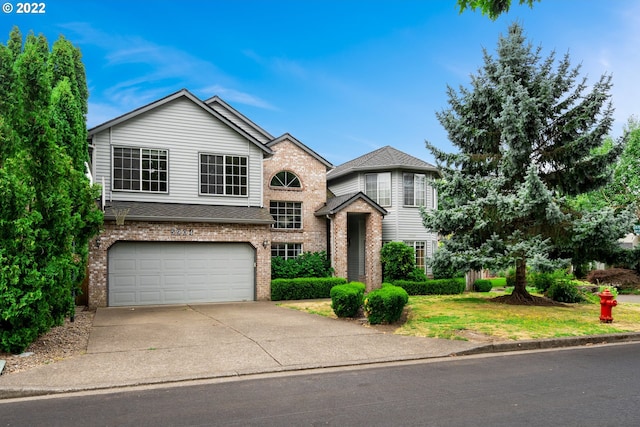 view of front of house featuring a garage