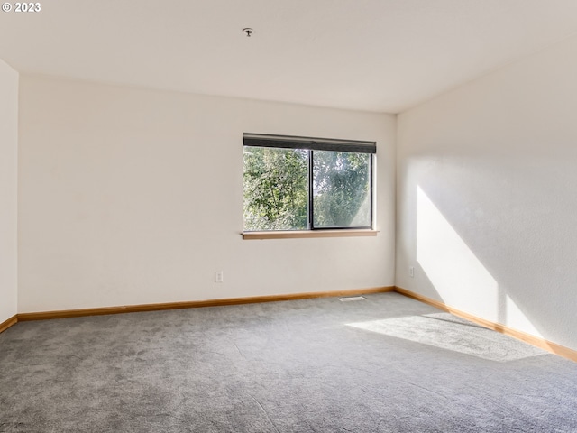 empty room with carpet