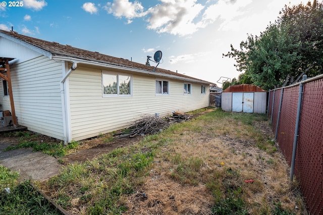 5360 B St, Springfield, OR 97478 - back of house with a shed