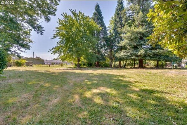 2280 SW Briggs Rd, Beaverton, OR 97005