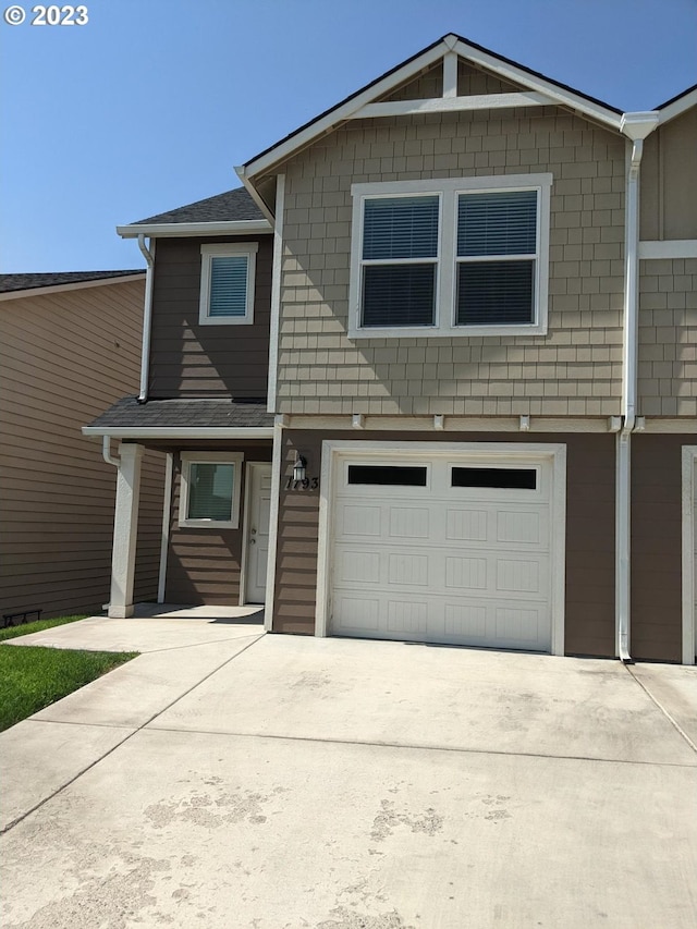 view of front of property featuring a garage