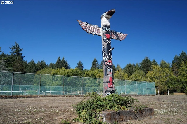 711 H Ave, Powers, OR 97466 - view of home's community featuring a wooded view